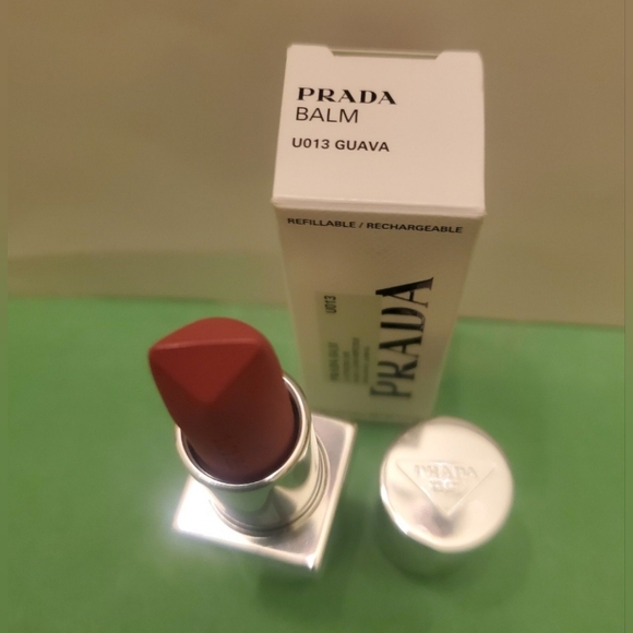 Prada Moisturizing Lip Balm U013 GUAVA - natural lip enhancing color. BNIB - Picture 4 of 7